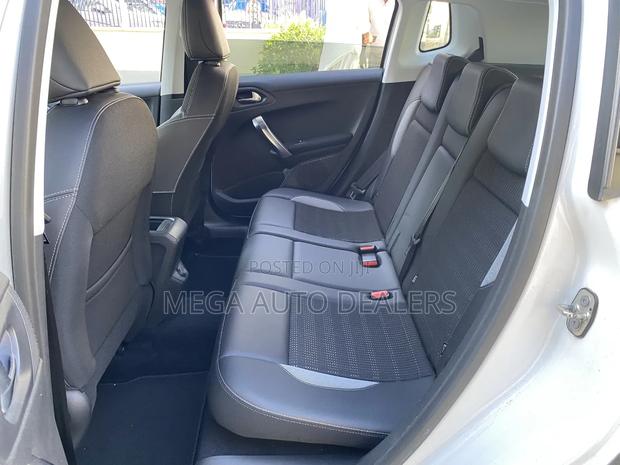Peugeot 2008 2018 White