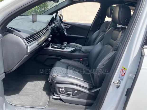 Audi Q7 2018 White