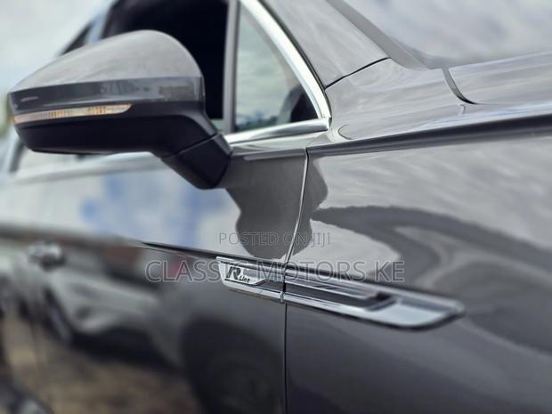 Volkswagen Touareg 2020 Gray