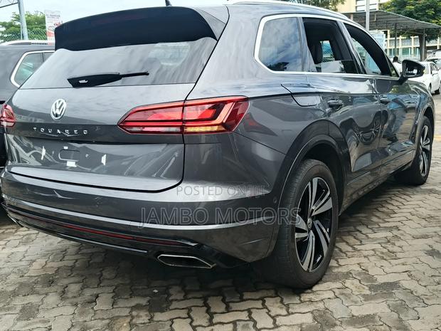 Volkswagen Touareg 2020 Gray