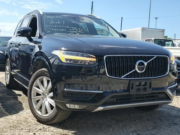Volvo XC90 T5 Momentum AWD 2019 Black