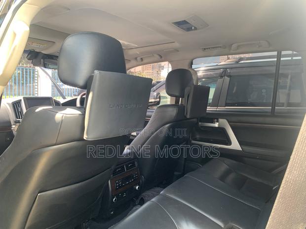Toyota Land Cruiser 2018 Black