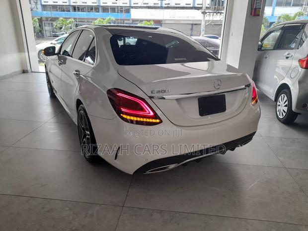 Mercedes-Benz C200 2019 White