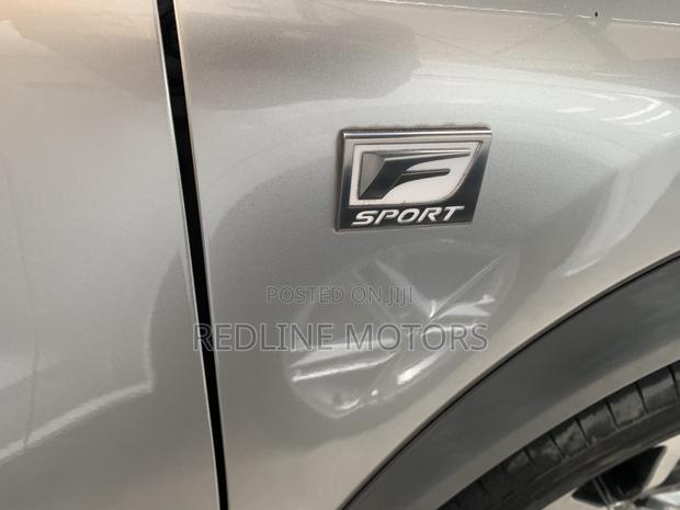 Lexus NX 300 FWD 2018 Silver