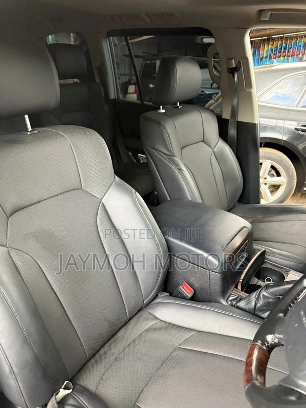 Toyota Land Cruiser 2013 Silver