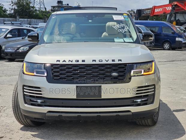 Land Rover Range Rover Vogue 2019 Beige