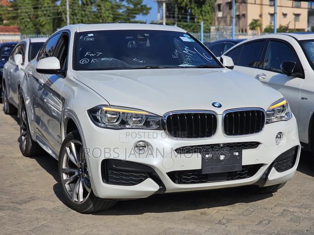 BMW X6 xDrive35i AWD 2018 Pearl