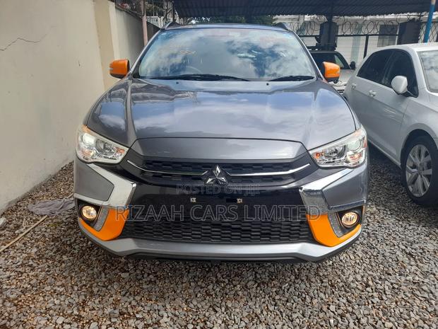 Mitsubishi RVR 2018 Gray