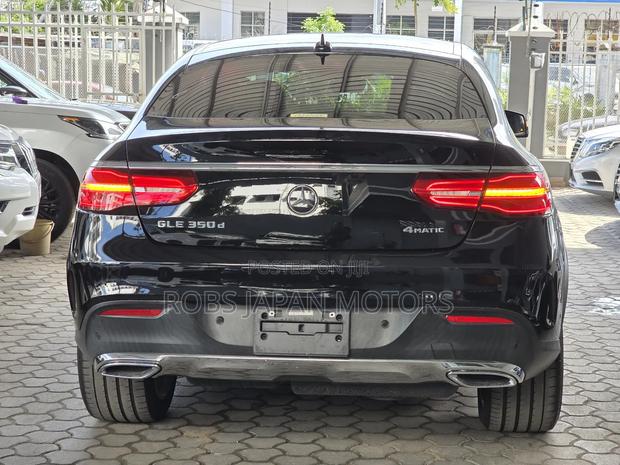 Mercedes-Benz GLE-Class GLE 350d 4MATIC 2018 Purple