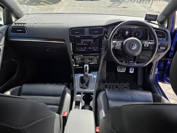 Volkswagen Golf R 4-Door w/DCC & Navigation 2018 Blue
