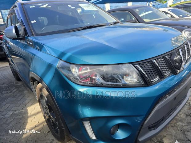 Suzuki Escudo 2018 Blue