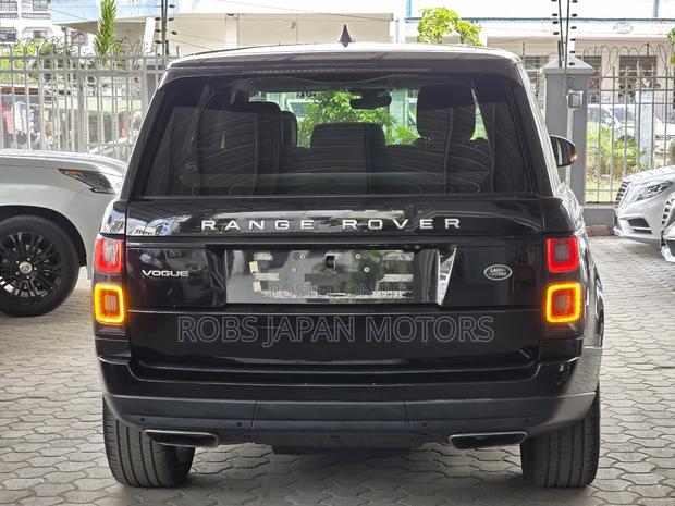 Land Rover Range Rover Vogue 2019 Black
