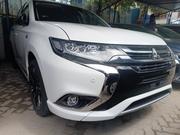 Mitsubishi Outlander 2.0 PHEV AWD 2018 White for sale