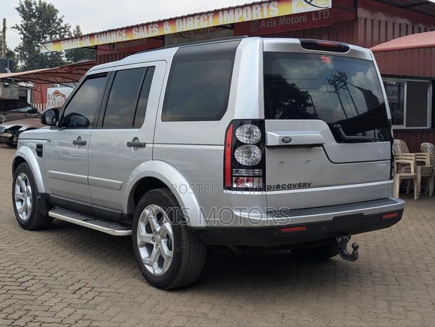Land Rover Discovery 2015 Silver