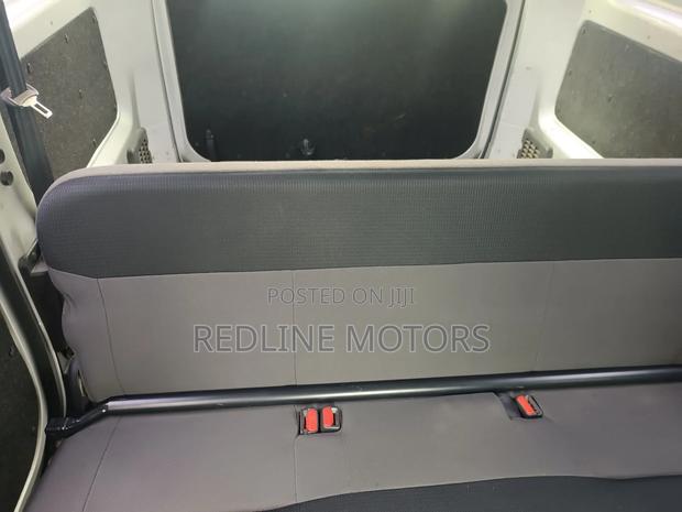 Nissan NV200 2018 Gray