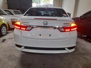 Honda Grace 1.5 Hybrid AWD 2018 White for sale