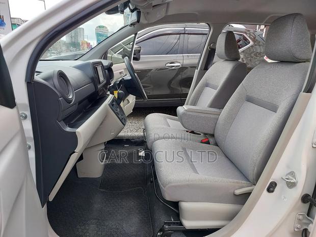 Daihatsu Boon 2018 White