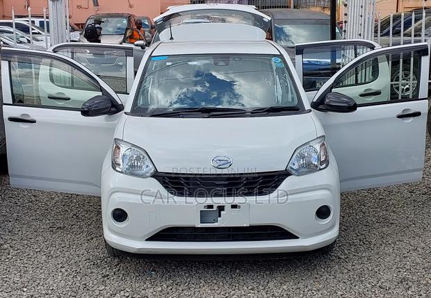 Daihatsu Boon 2018 White