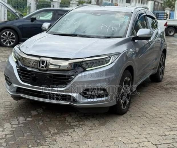 Honda Vezel 1.5 Hybrid 2WD 2019 Silver
