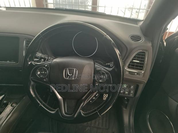 Honda Vezel 2018 Black