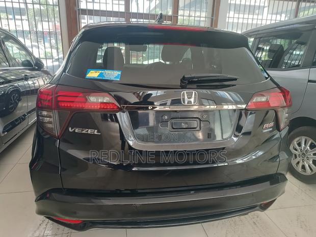 Honda Vezel 2018 Black