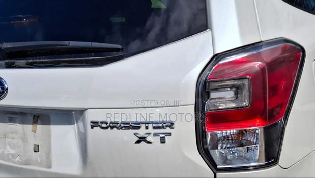 Subaru Forester 2018 Pearl