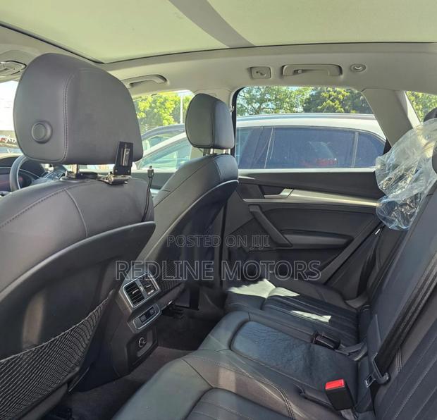Audi RS 7 2018 White