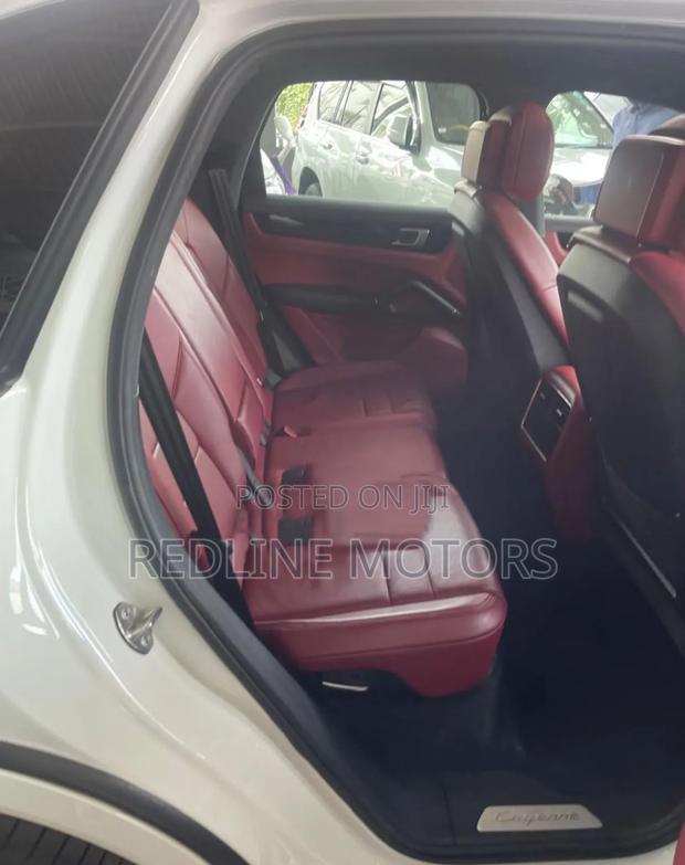 Porsche Cayenne 2018 Pearl