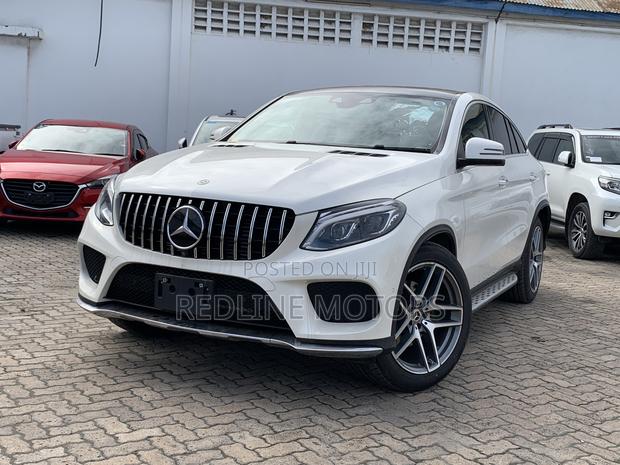 Mercedes-Benz GLE-Class GLE 350d 4MATIC 2018 Off white