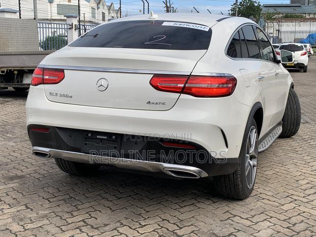 Mercedes-Benz GLE-Class GLE 350d 4MATIC 2018 Off white