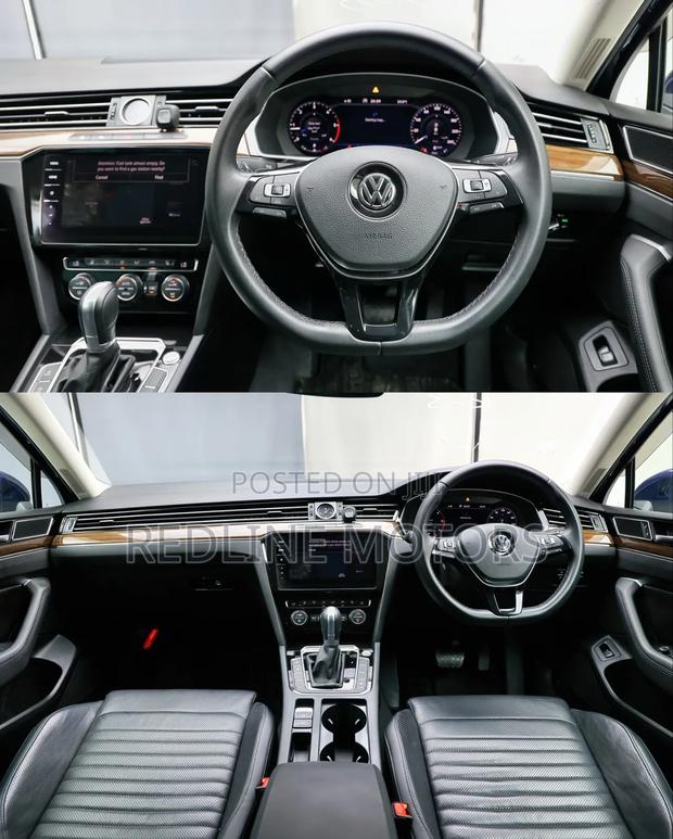 Volkswagen Passat 2018 Blue