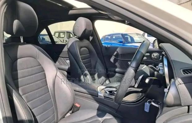 Mercedes-Benz C200 2018 White