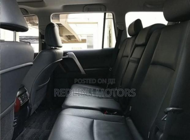 Toyota Land Cruiser Prado 2018 Pearl