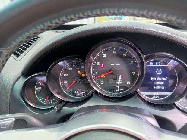 Porsche Cayenne S 4dr SUV AWD (3.6L 6cyl Turbo 8A) 2015 Gray