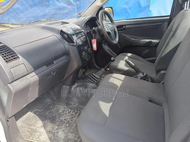 Isuzu D-MAX 2020 Off white