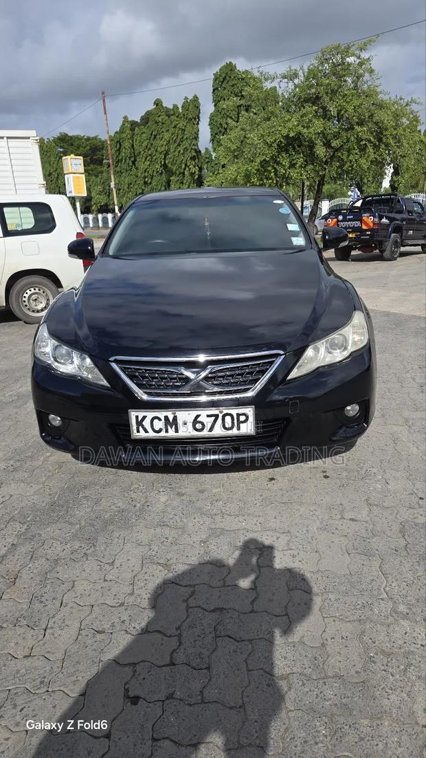 Toyota Mark X 2011 Black