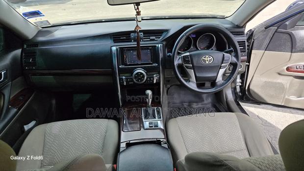Toyota Mark X 2011 Black