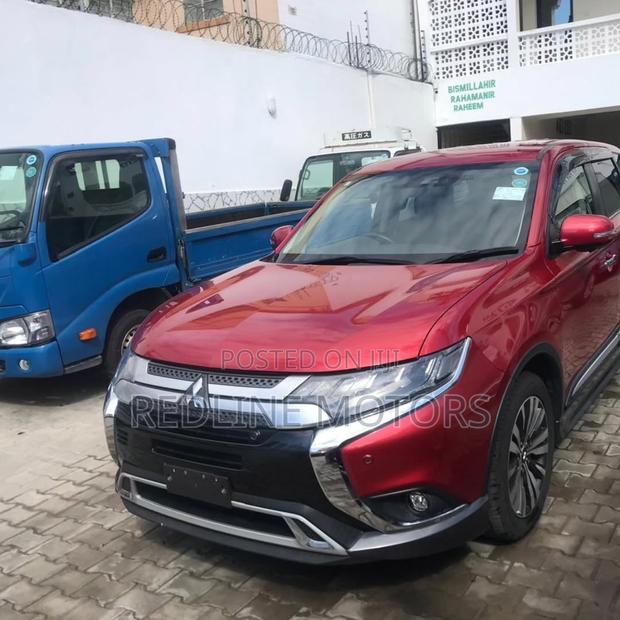 Mitsubishi Outlander ES FWD 2018 Red