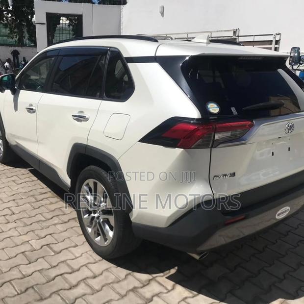 Toyota RAV4 Limited FWD 2020 White