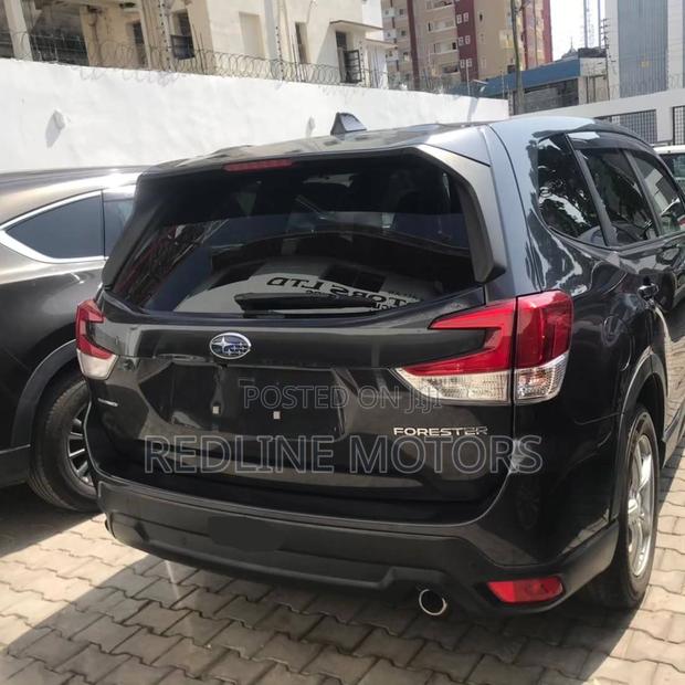 Subaru Forester 2.5i Premium AWD 2018 Black
