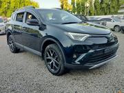 Toyota RAV4 2018 Green for sale