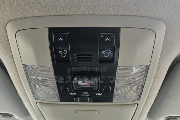 Toyota Land Cruiser Prado 2018 Black