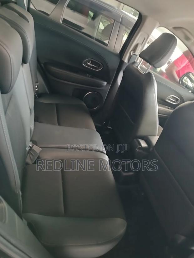Honda Vezel 1.5 Hybrid 2WD 2017 Silver