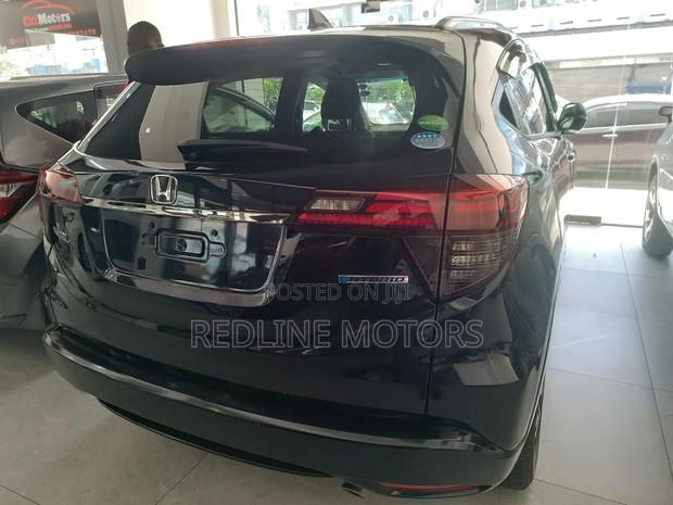 Honda Vezel 1.5 Hybrid 2WD 2017 Silver