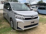 Toyota Voxy 2018 Silver for sale