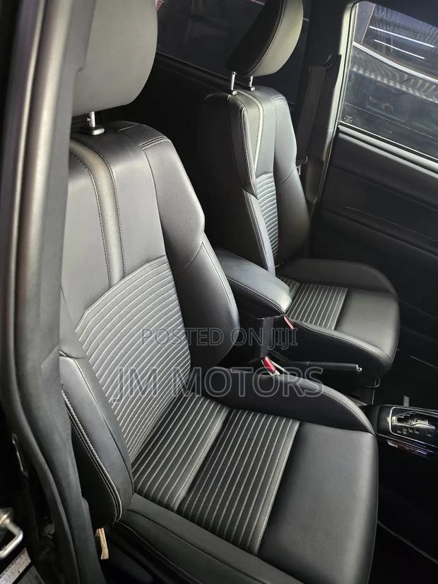 Toyota Corolla Fielder 2018 Matt Black