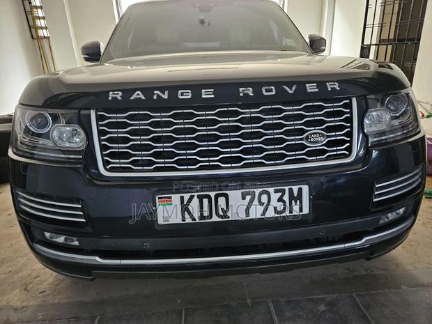 Land Rover Range Rover Vogue 2017 Black