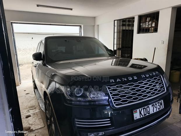 Land Rover Range Rover Vogue 2017 Black
