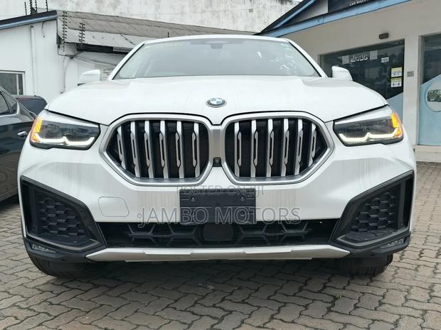 BMW X6 xDrive40i 2021 White