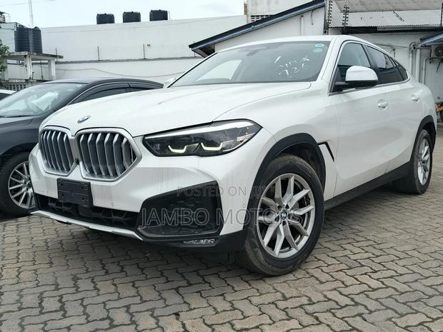 BMW X6 xDrive40i 2021 White